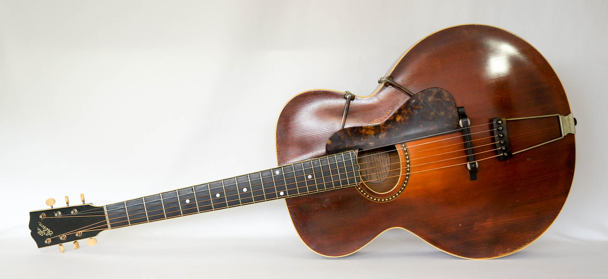 1918 Gibson L-4
