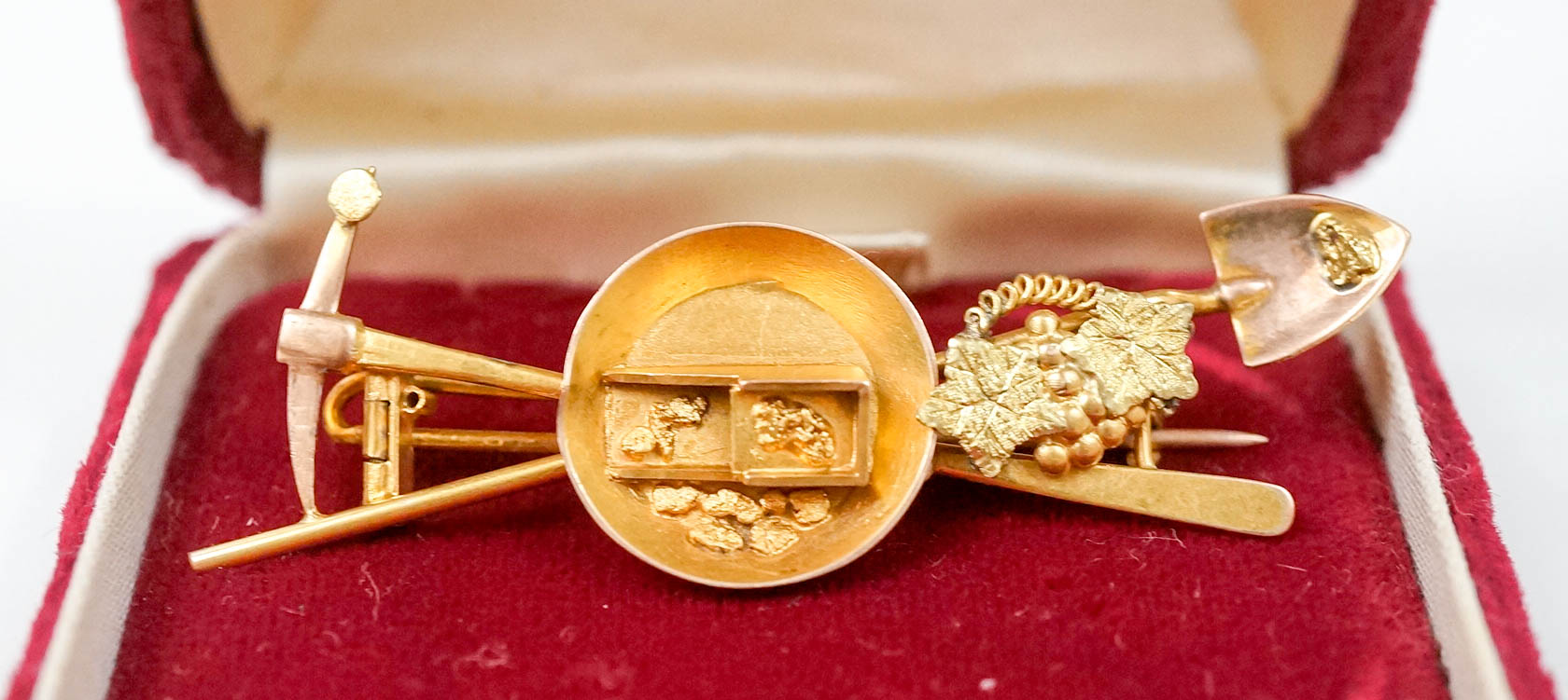 14k Gold Prospector's Pin with Pan, Shovel, Pan