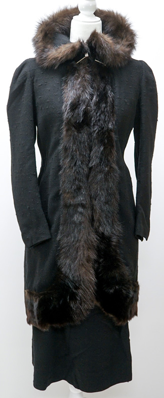 Vintage Black Wool Suit [Fur Trim]